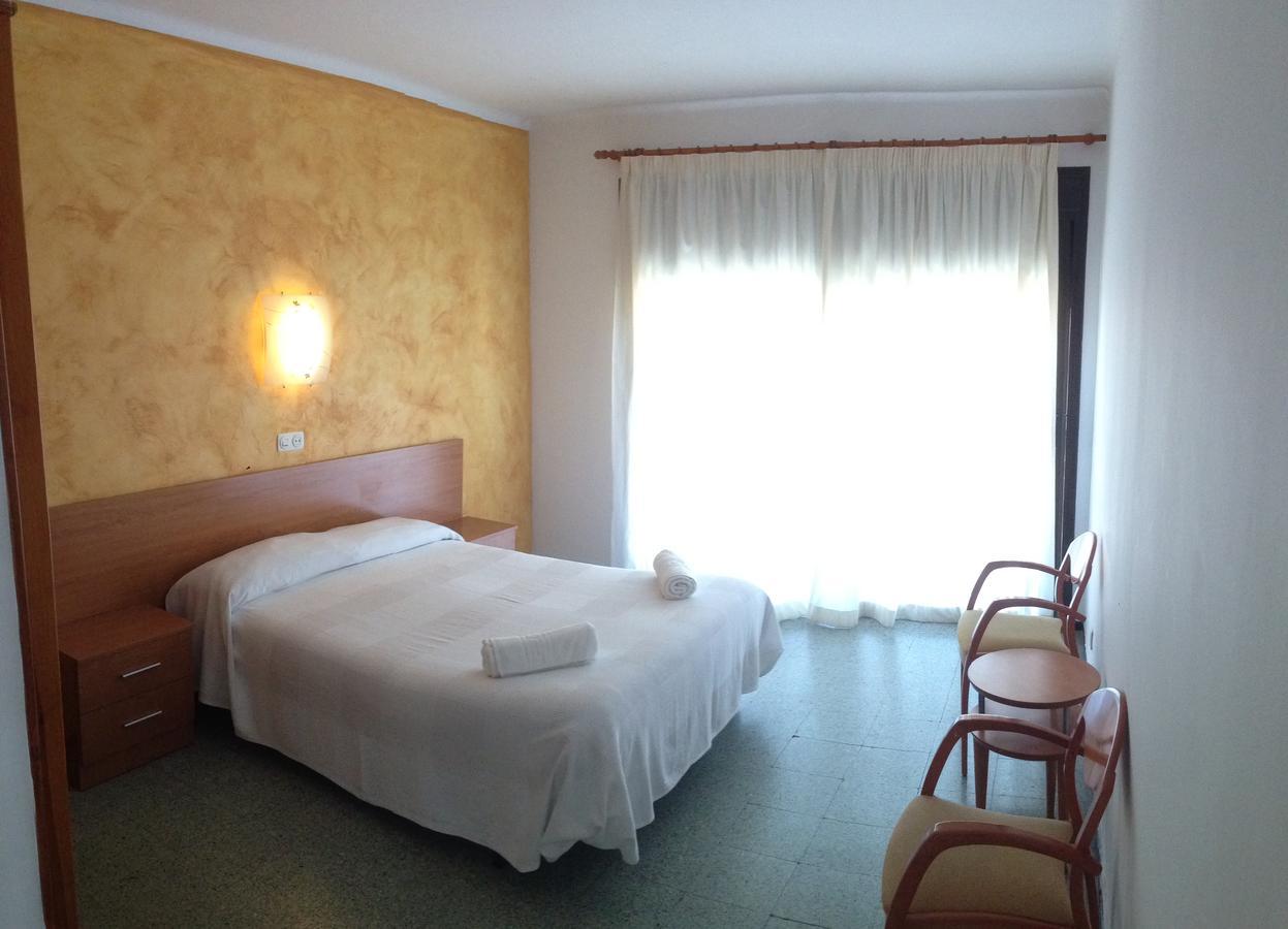 Hostal La Marina ปลาตจาดาโร ภายนอก รูปภาพ