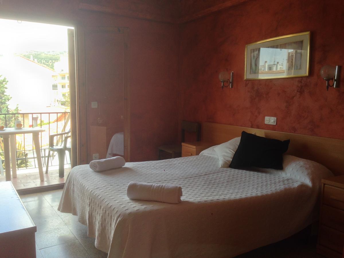 Hostal La Marina ปลาตจาดาโร ภายนอก รูปภาพ