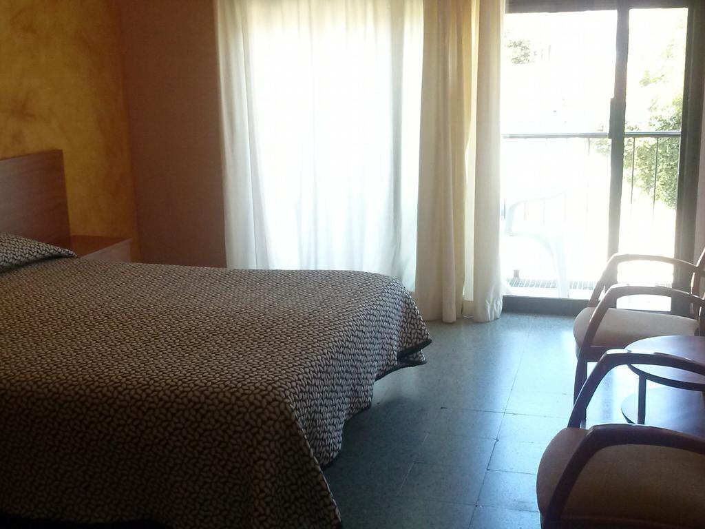Hostal La Marina ปลาตจาดาโร ภายนอก รูปภาพ